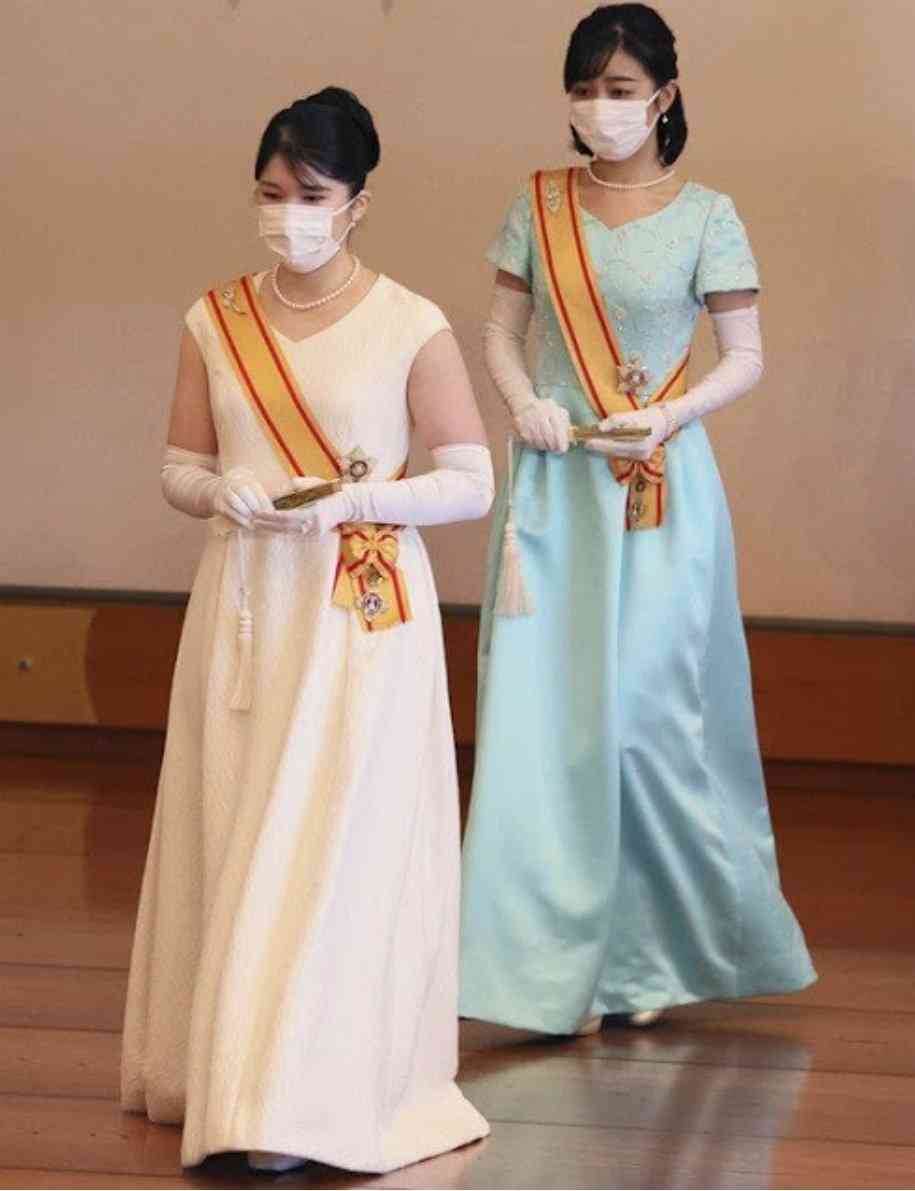 制服姿の有名人が見たい!