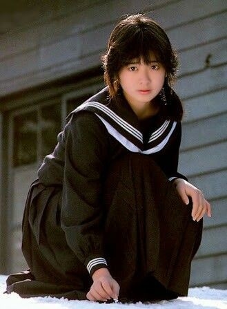 制服姿の有名人が見たい!