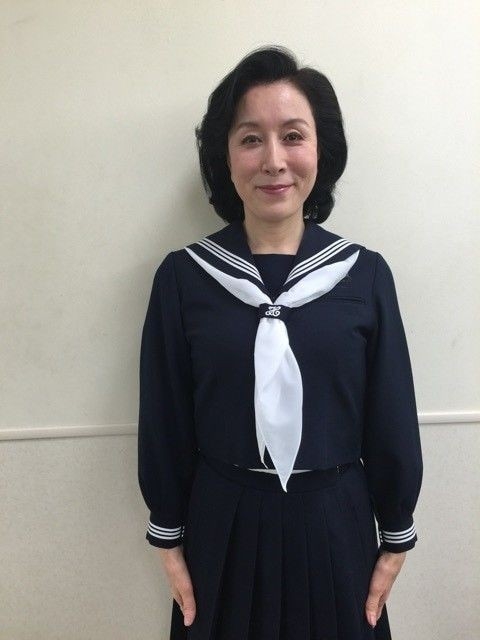 制服姿の有名人が見たい!