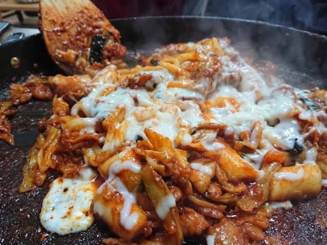 🚄 旅行好きな人〜! ✈️