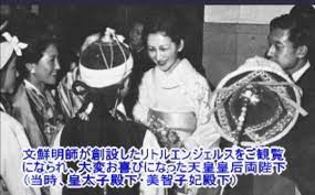 情報系アプリは何を使っていますか？