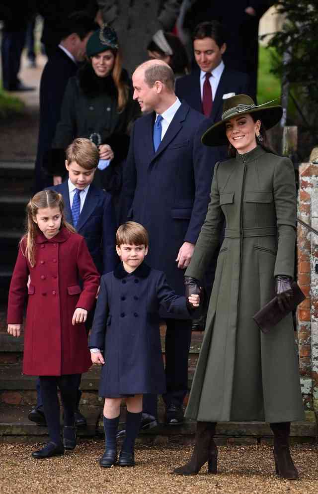 ヘンリー王子「父と兄を取り戻したい」の真意　本当の「敵」は英王室そのものか？