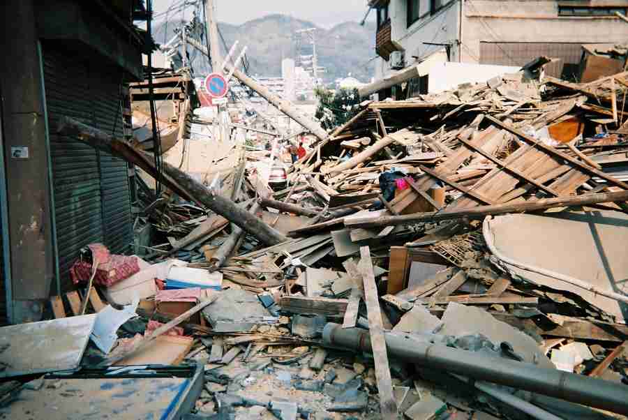 阪神・淡路大震災から28年 記憶や教訓の継承が課題に