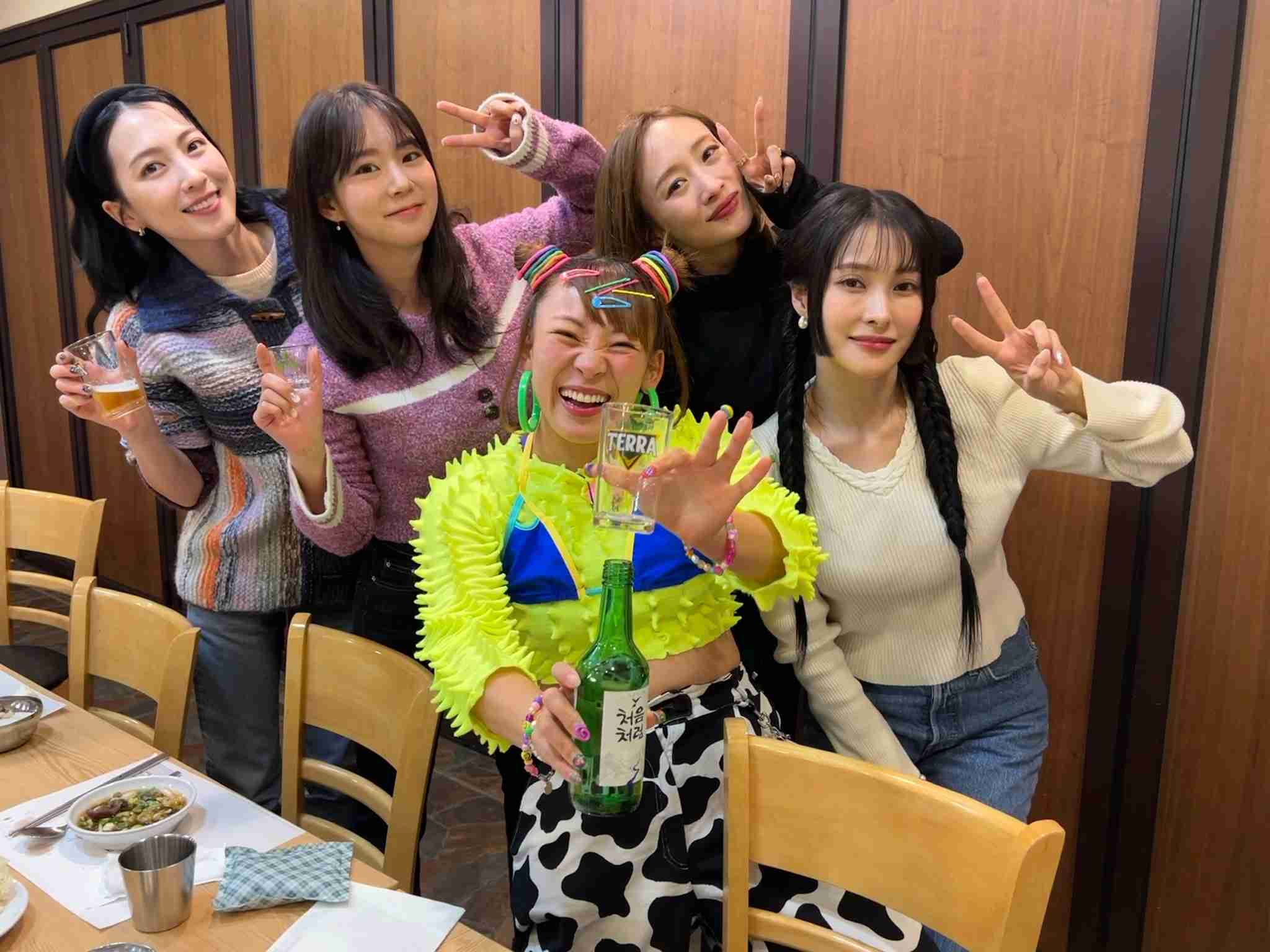 フワちゃん、韓国ロケに「3時間遅刻」で共演のKARAファンは嘆息 懸念される“何でもアリ”タレントの賞味期限