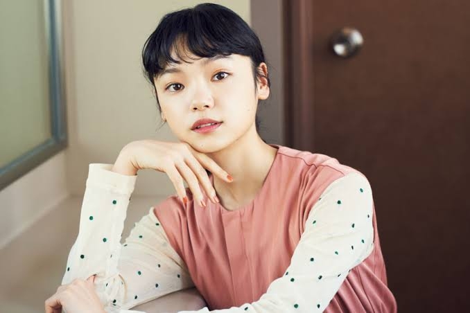 独特な表情に魅せられてお迎えした子猫の「11年後の姿」にギャップ萌え! 飼い主が「愛おしい」と再確認した1枚