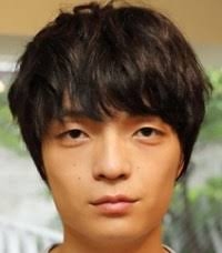 独特な表情に魅せられてお迎えした子猫の「11年後の姿」にギャップ萌え! 飼い主が「愛おしい」と再確認した1枚