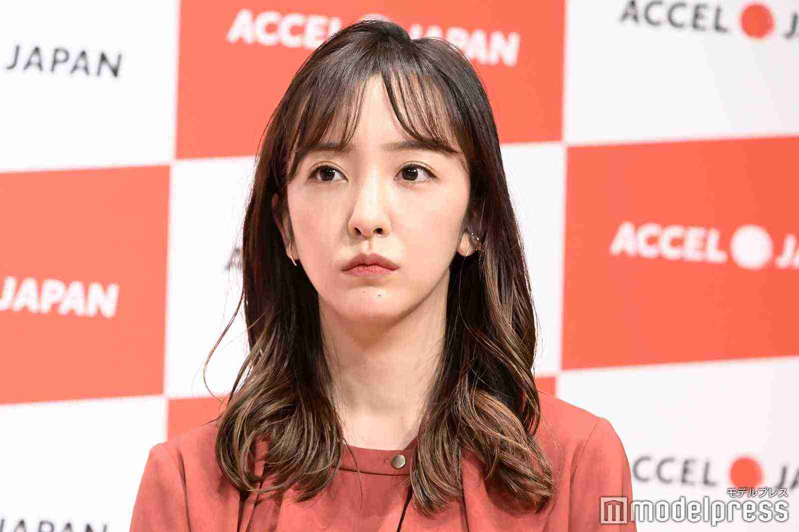 板野友美、ハワイでウエディングムービー撮影　幸せ家族にファン羨望「この家族大好き」