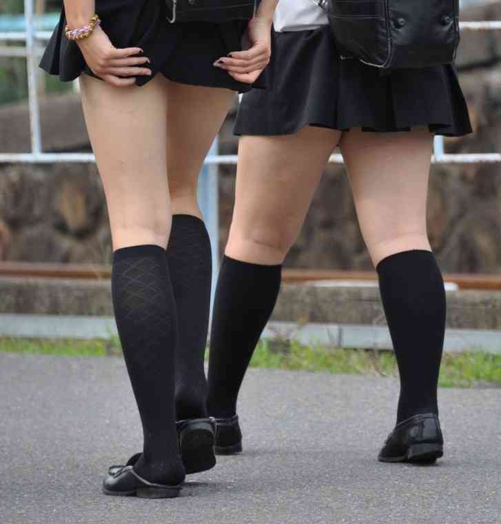 「脚が短い理由」と「脚が長くなる方法」