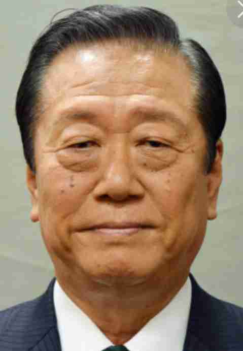 涙袋が大きすぎる人のメイク