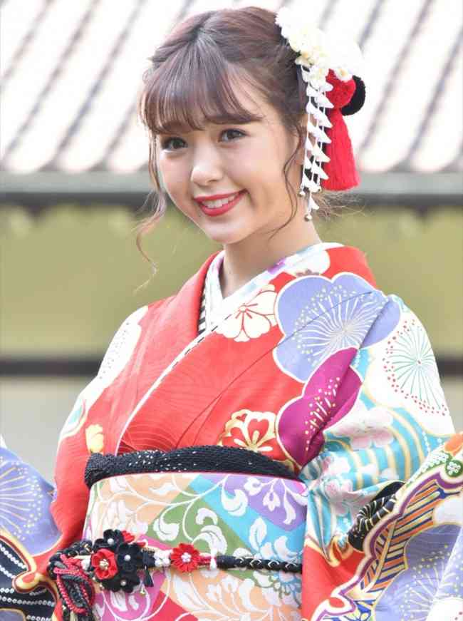 有名人の成人式の画像