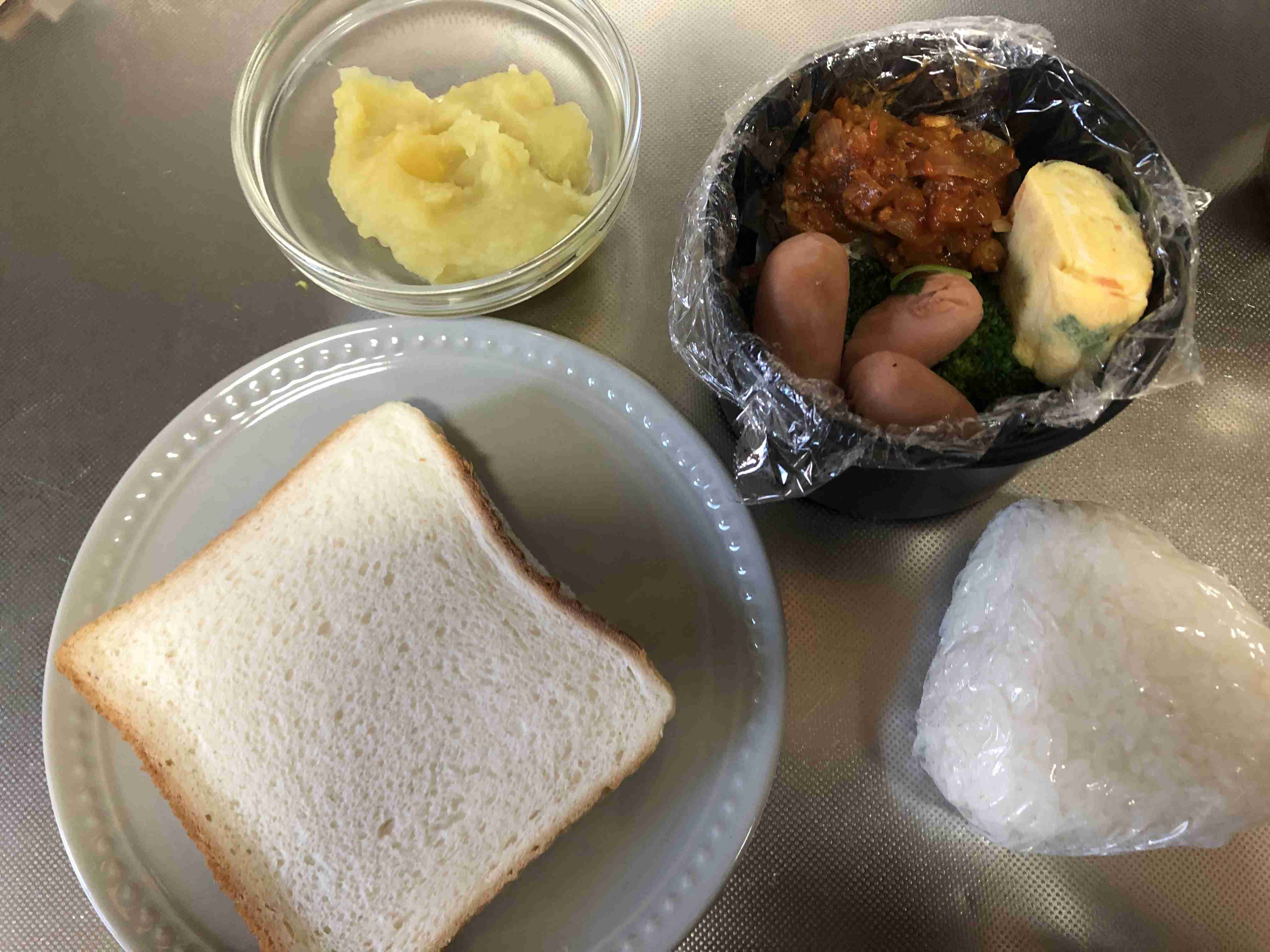 年末年始の我が家の情景を貼るトピ