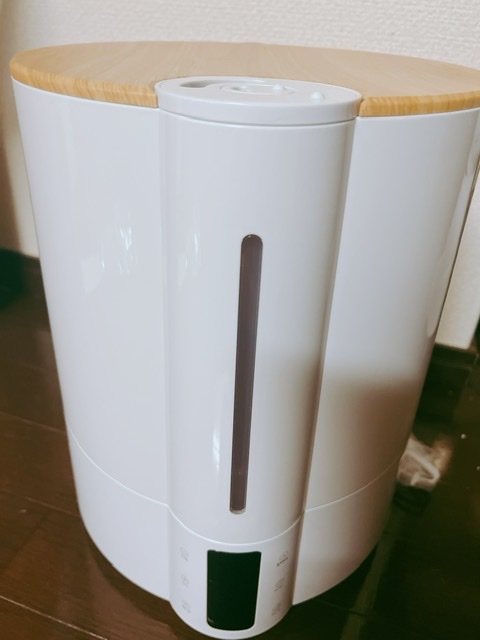 加湿器、アロマディフューザー