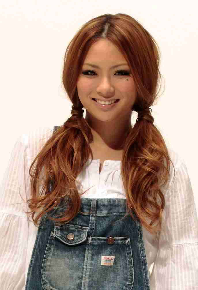ひろゆき氏の妻・西村ゆかさん「ぶらり珈琲タイム」夫婦ショットに「理想の夫婦」「貴重な2ショット」の声