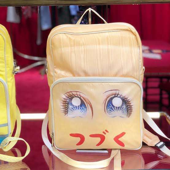 【画像】いくらハイブランドでもこれはいらんなぁと思わせた人が優勝