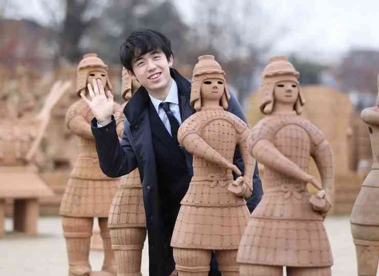 藤井聡太が初の首位、1億円超え　2022年、将棋賞金ランキング