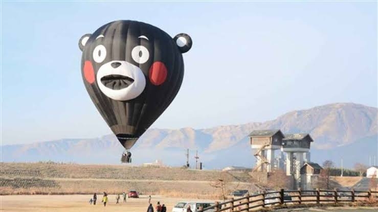 中国外務省「アメリカの気球が去年以来、十数回中国領空に不法侵入」