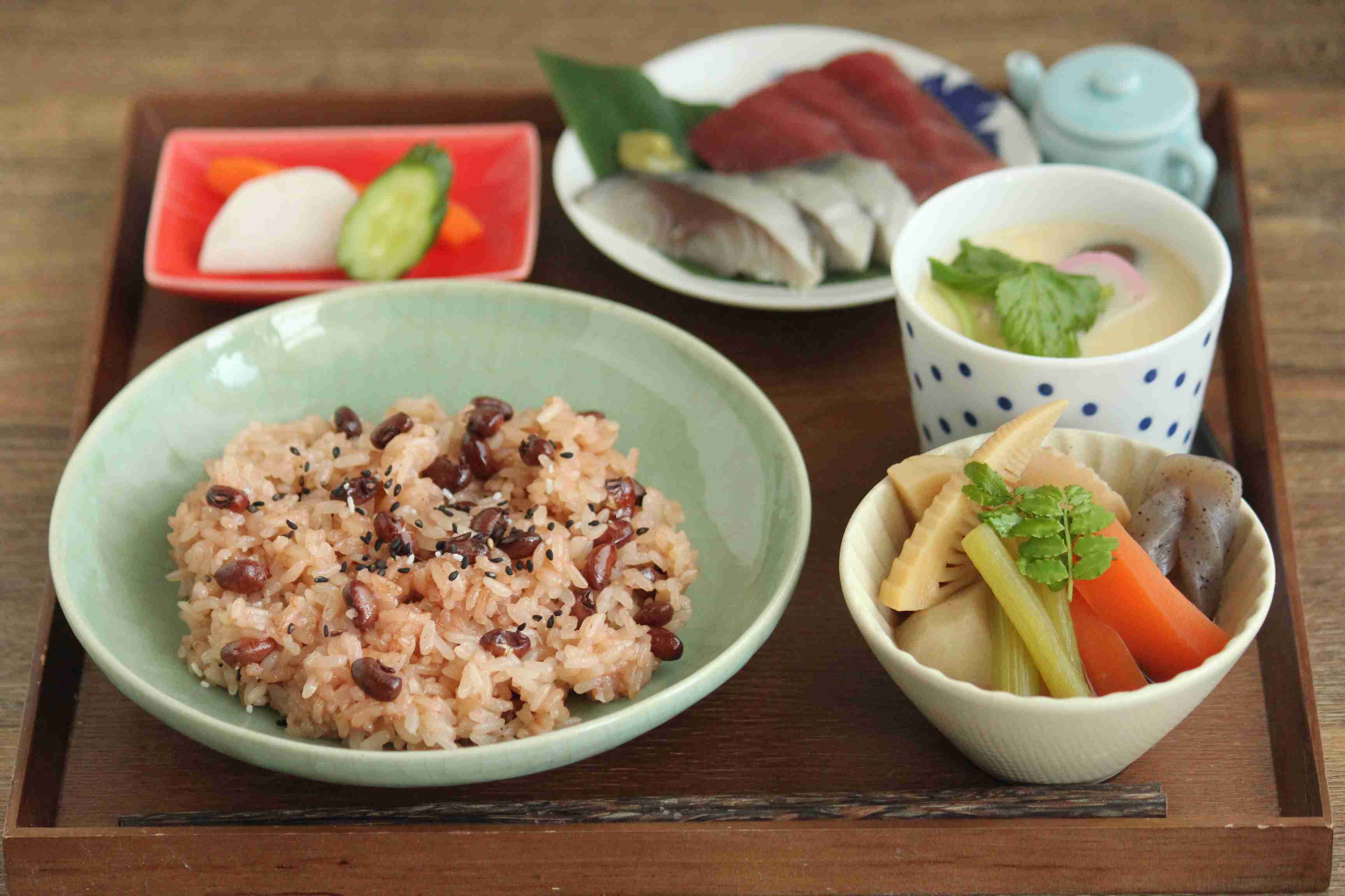 【急募】お赤飯のおかずといえば?【簡単」