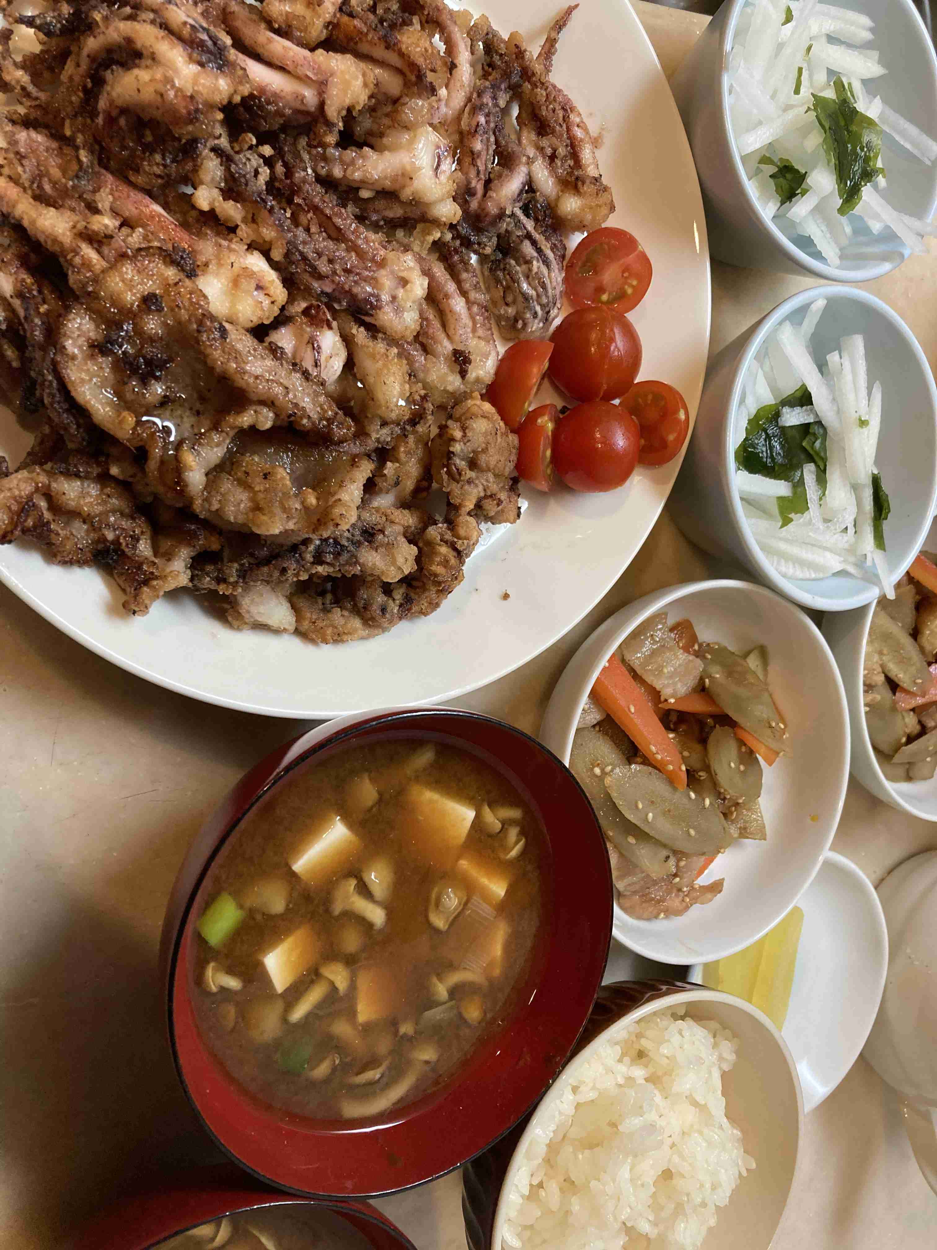 普通体型の人の食事内容