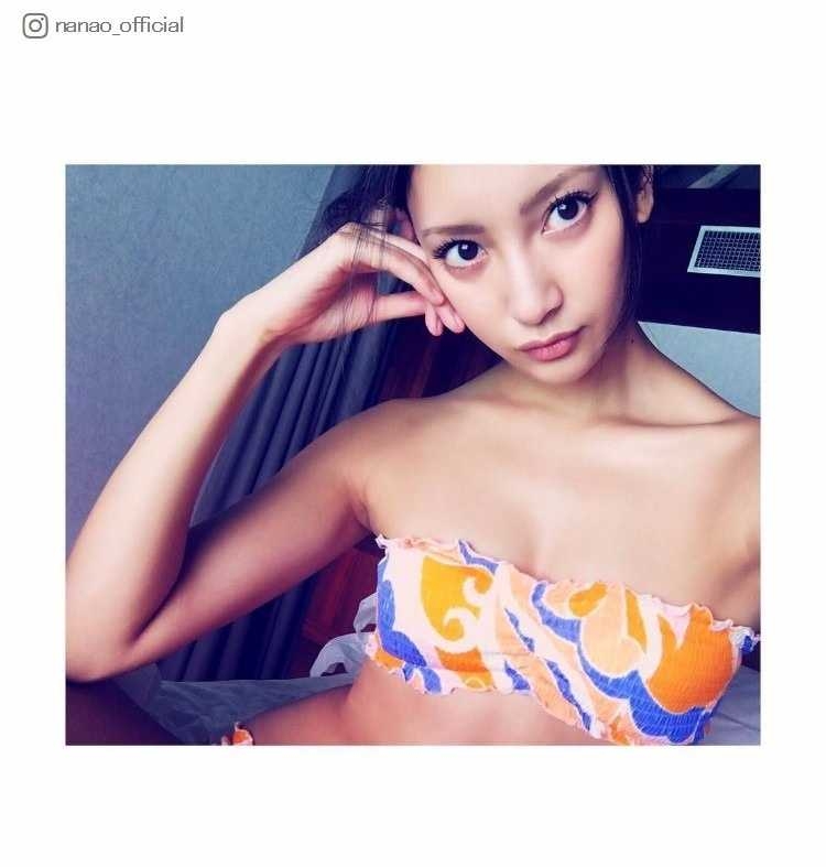 菜々緒：“菜々緒ポーズ”から10年、新写真集発売　「女性の美しさ」表現　屋久島で開放的に