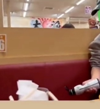 回転ずし「スシロー」での迷惑動画「当事者と保護者」謝罪に訪れるも…厳正対処の方針