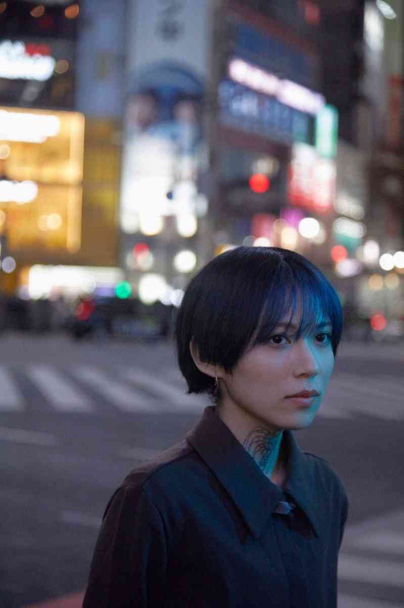 巨大タトゥーで別人級に激変した元「NMB48」木下百花、見た目に関する声に言及「お前の為に彫ってねえから」
