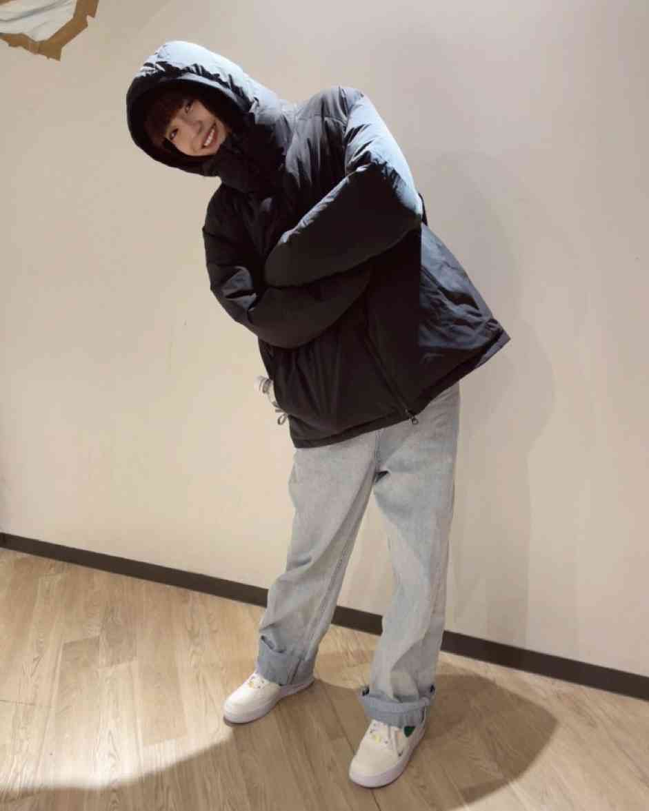 元NGT48・荻野由佳、浦和レッズ・松尾佑介との熱愛報道で掘り起こされる“匂わせ投稿”の数々に「ドン引き」「応援する気が失せた」深刻なファン離れに追い討ち