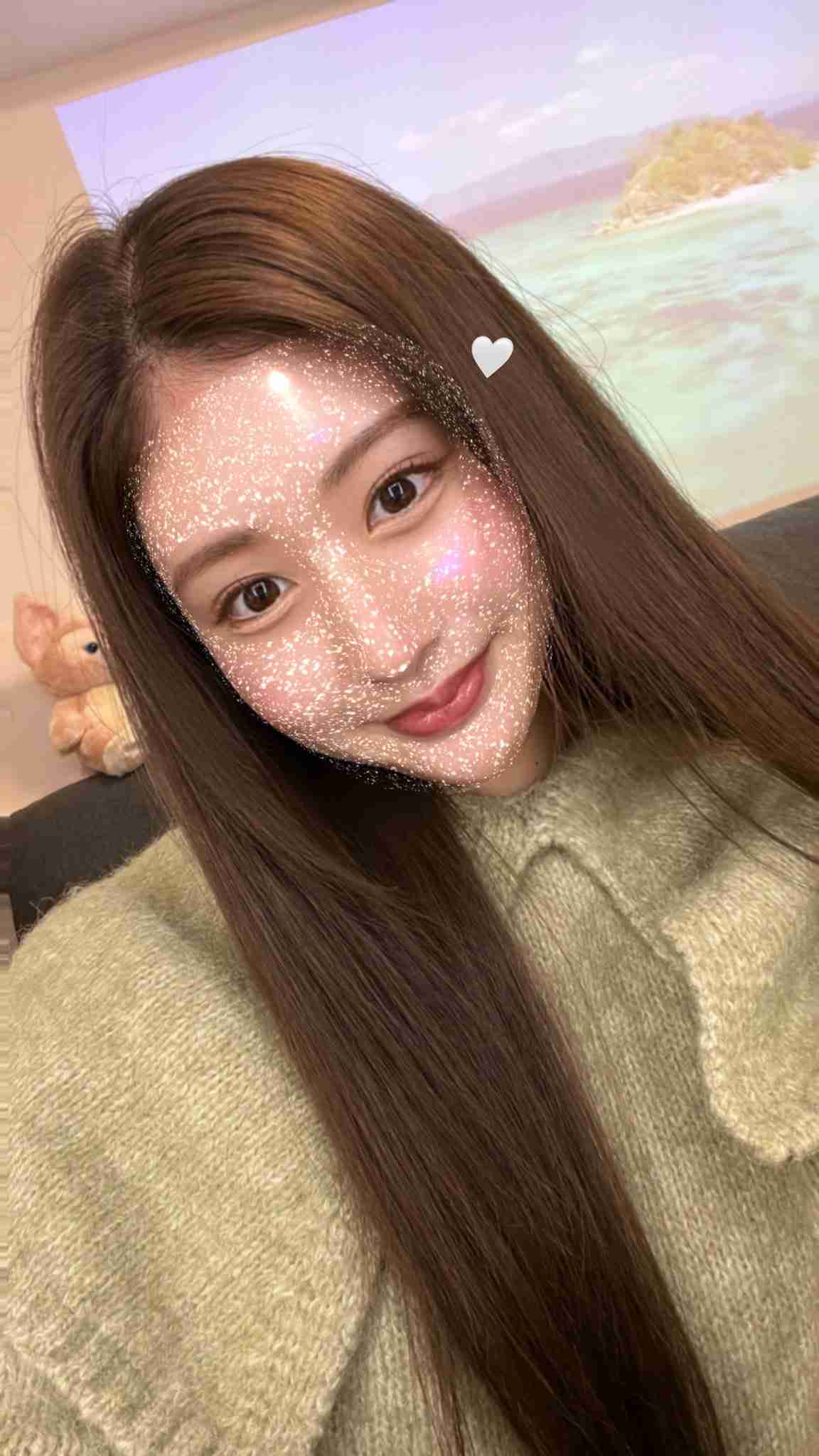 元NGT48・荻野由佳、浦和レッズ・松尾佑介との熱愛報道で掘り起こされる“匂わせ投稿”の数々に「ドン引き」「応援する気が失せた」深刻なファン離れに追い討ち