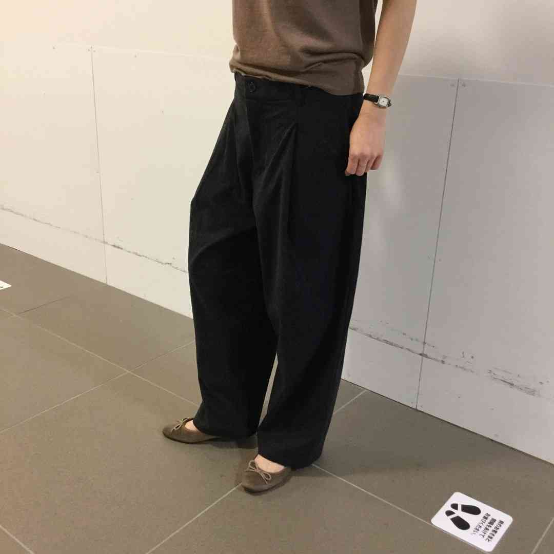 ワイドパンツが好きな人👖
