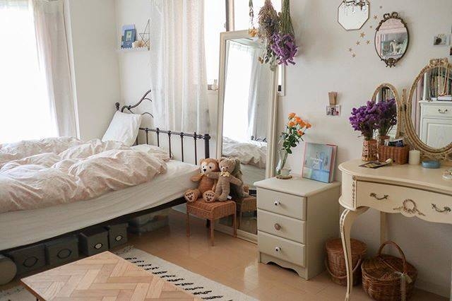 【画像】女の子らしい部屋 インテリアが見たい
