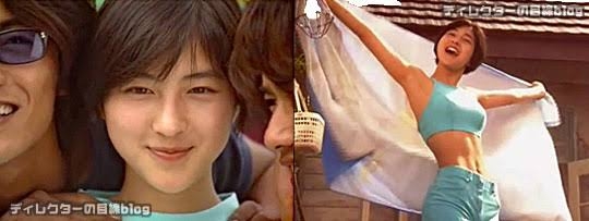 広末涼子:ミニスカート姿で照れ笑い 厚底ブーツを合わせ「高校時代を思い出す」