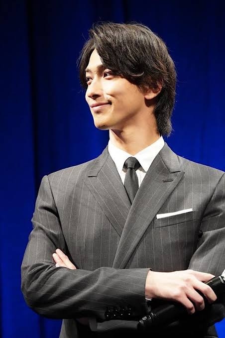 横浜流星の顔が「別人すぎ！」　広告モデル起用にネット騒然「印象が変わりすぎてる」