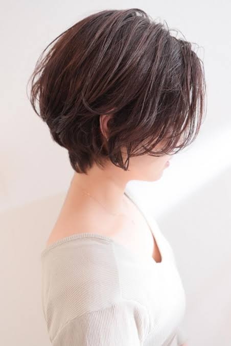 くせ毛のショートヘア