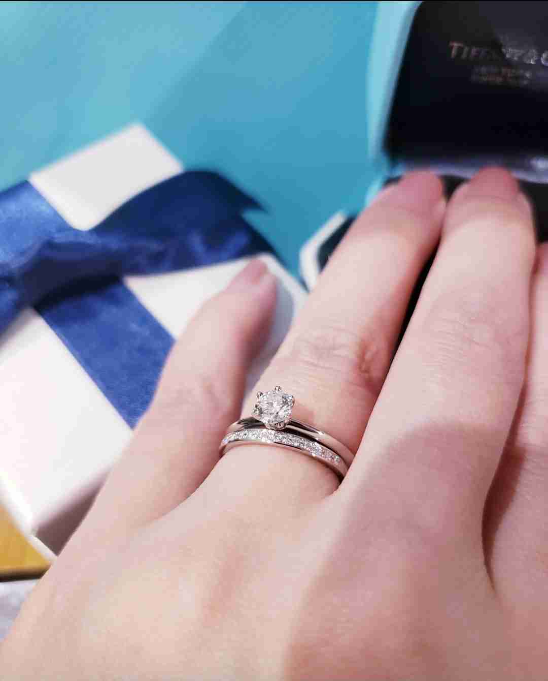 みんなの婚約指輪見せて!(結婚指輪も可)