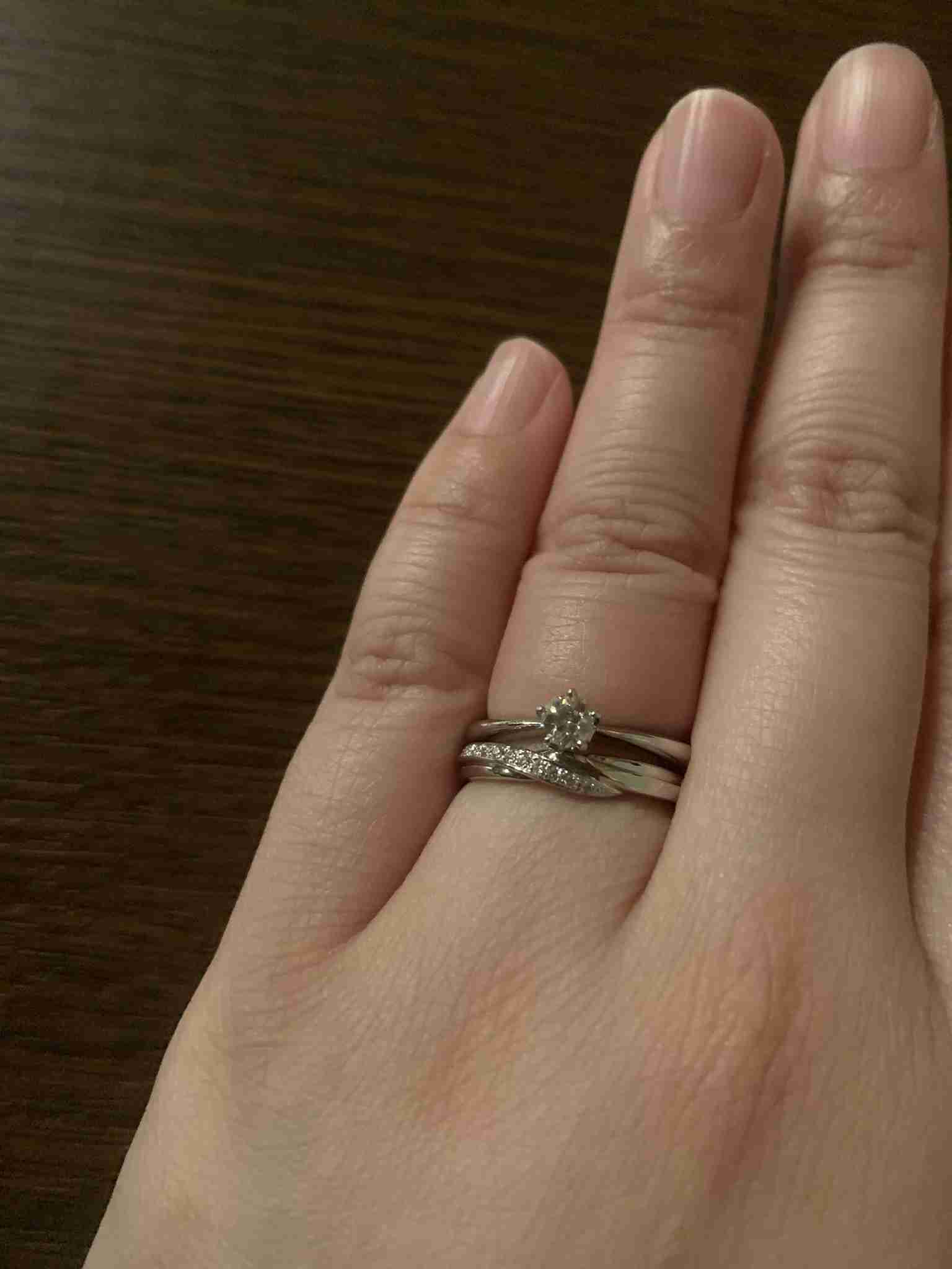 みんなの婚約指輪見せて!(結婚指輪も可)