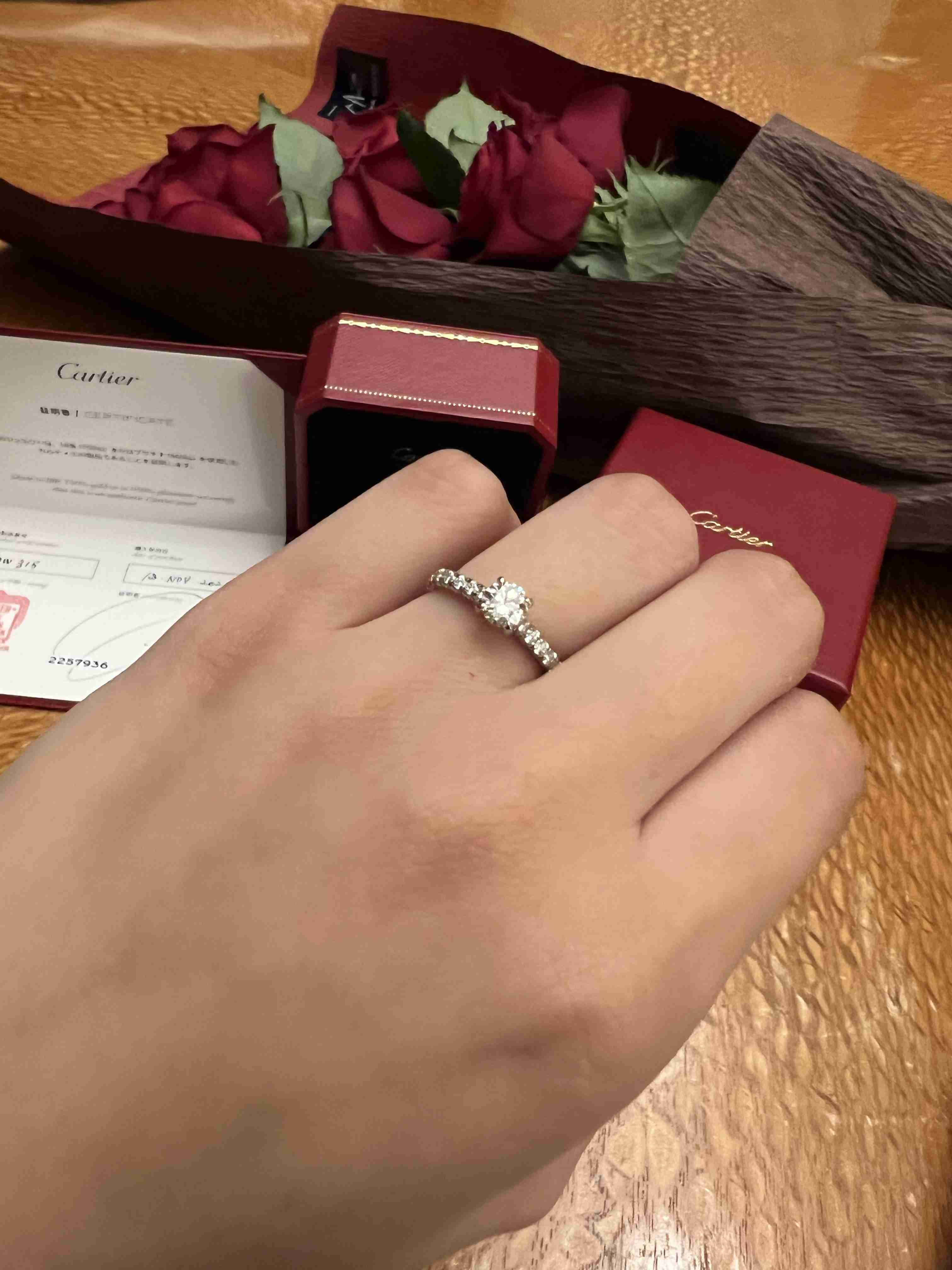 みんなの婚約指輪見せて!(結婚指輪も可)