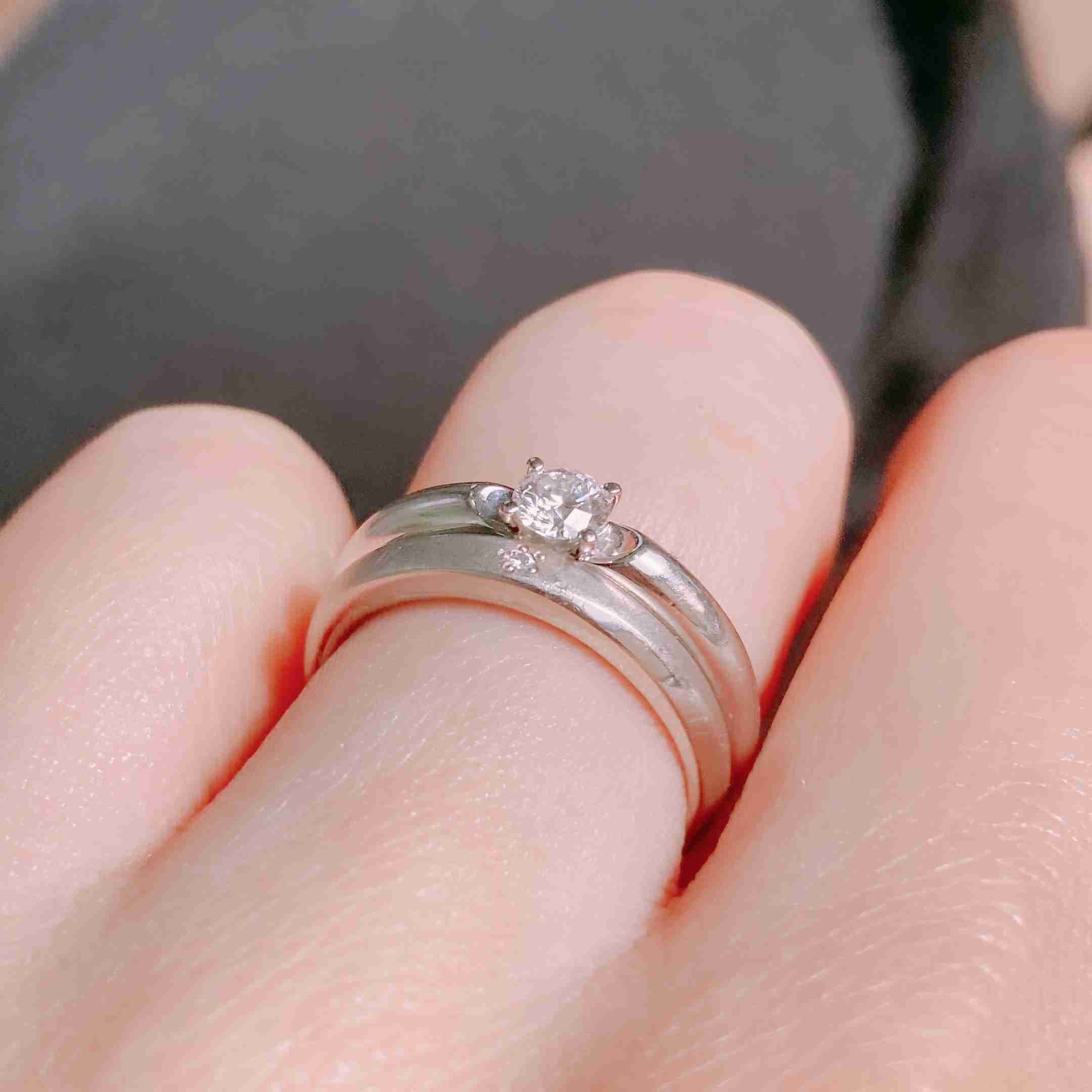 みんなの婚約指輪見せて!(結婚指輪も可)