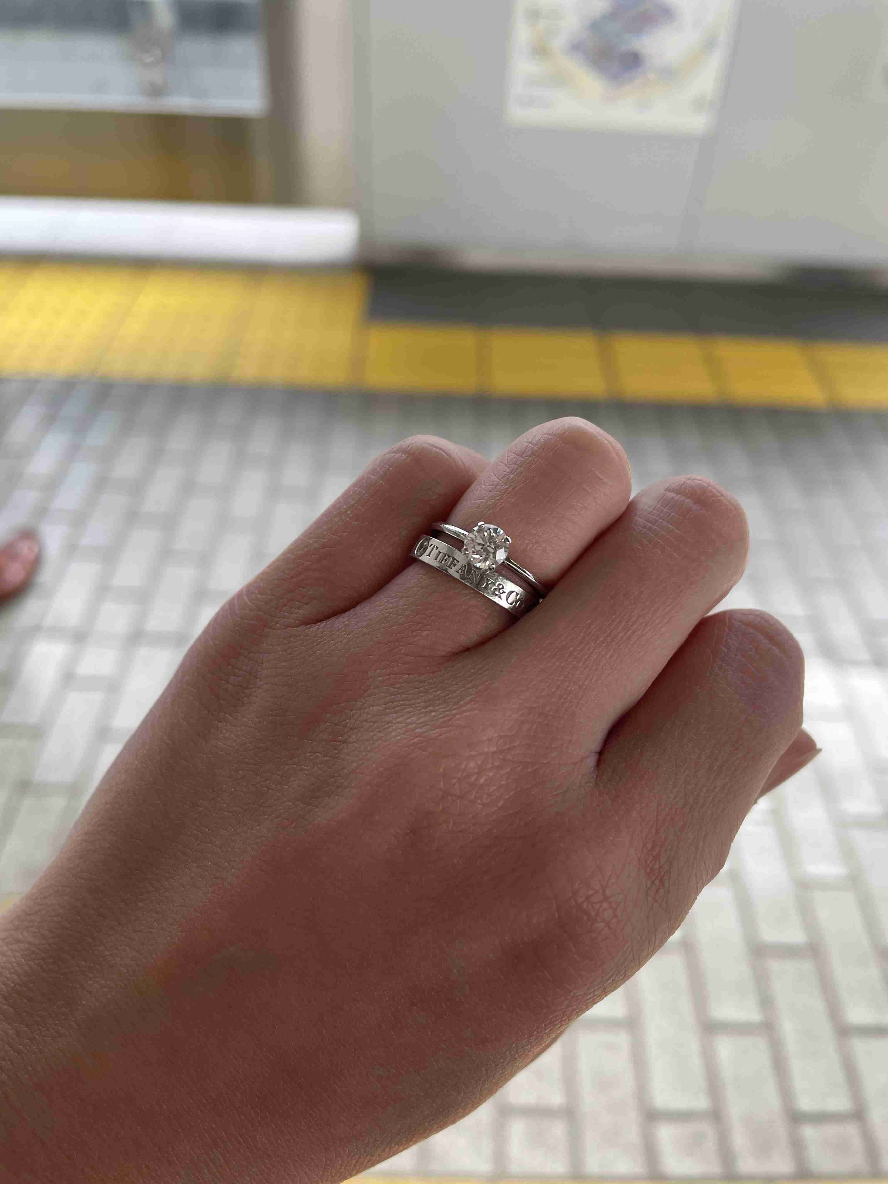 みんなの婚約指輪見せて!(結婚指輪も可)