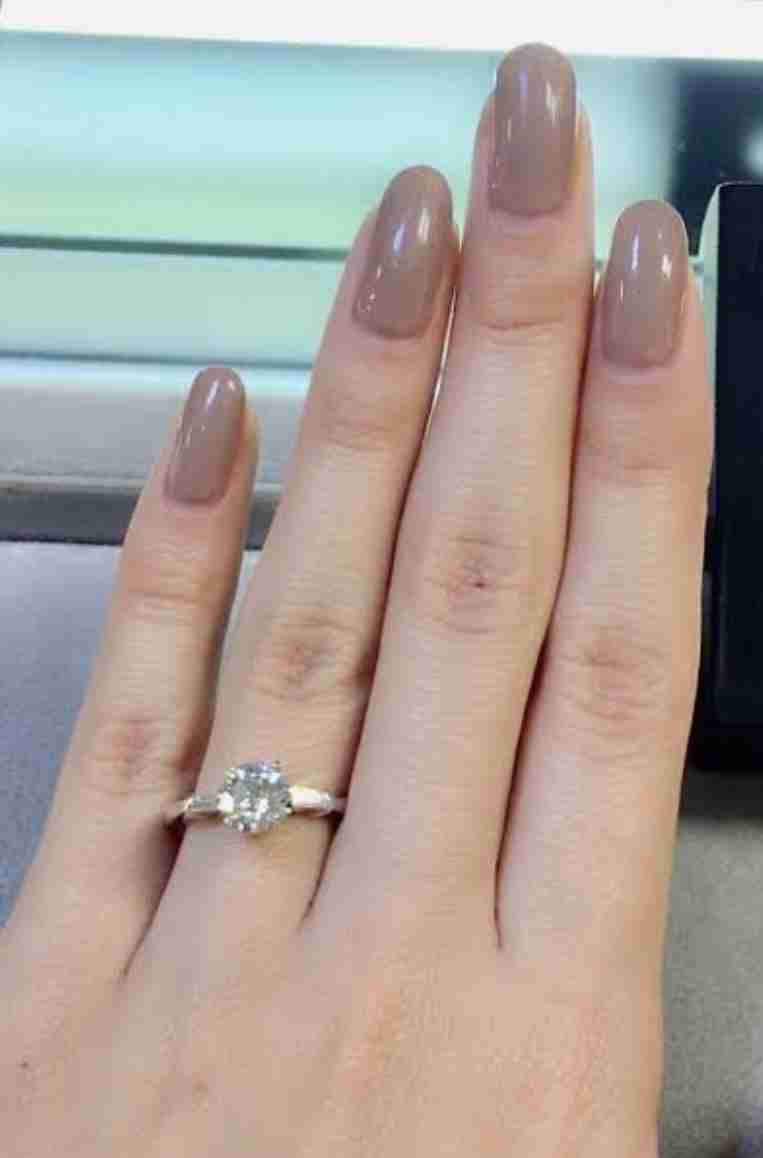 みんなの婚約指輪見せて!(結婚指輪も可)