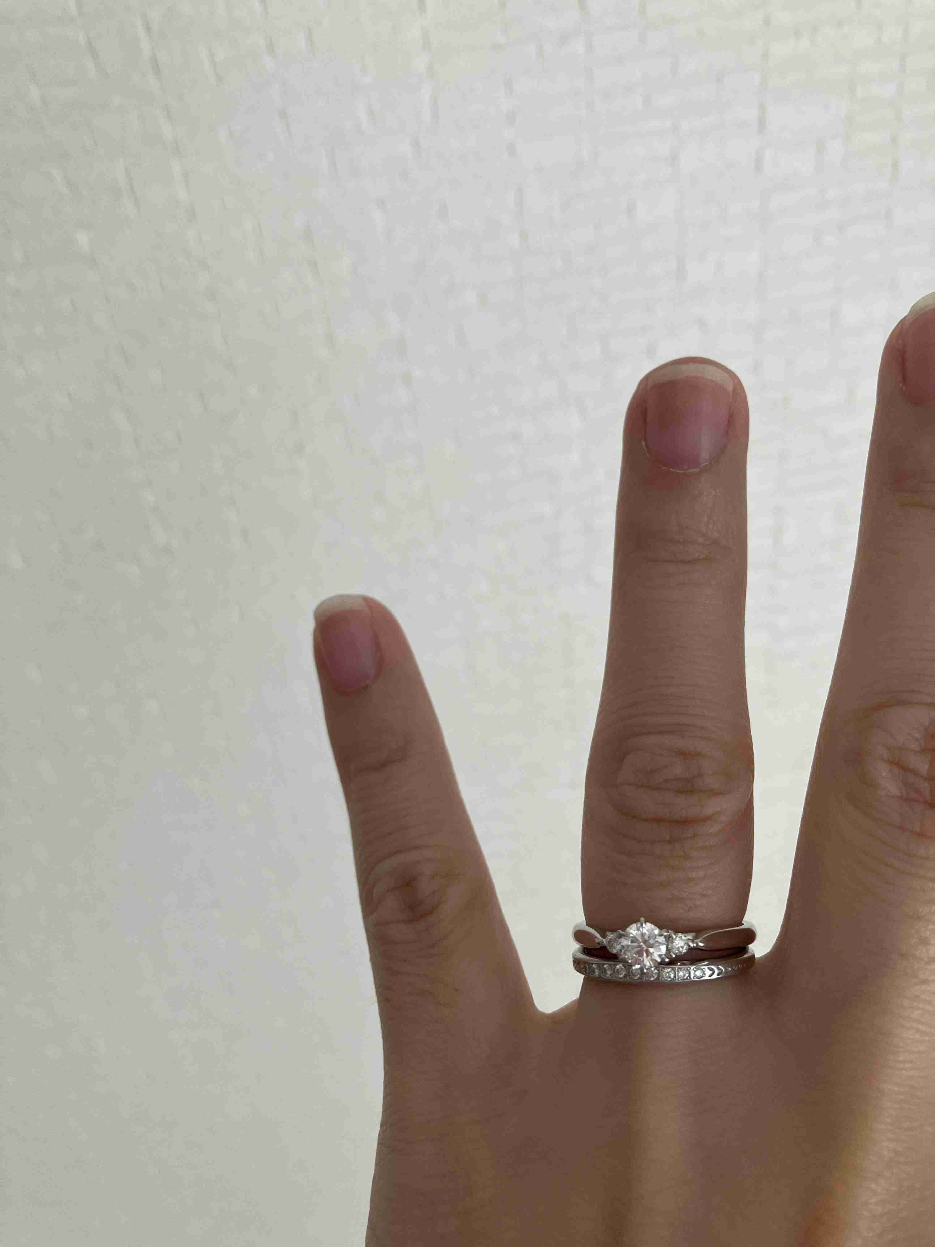 みんなの婚約指輪見せて!(結婚指輪も可)