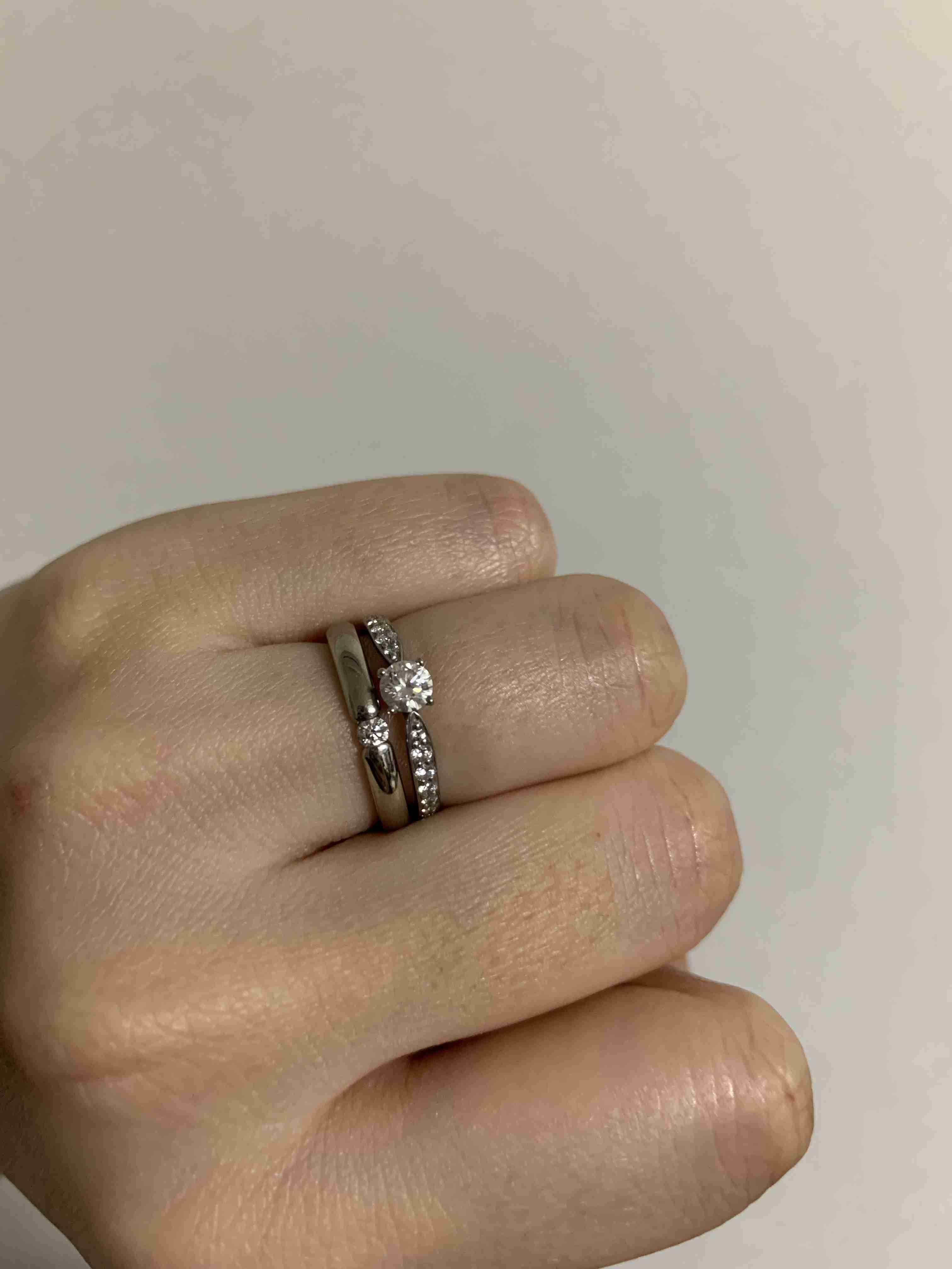 みんなの婚約指輪見せて！(結婚指輪も可)
