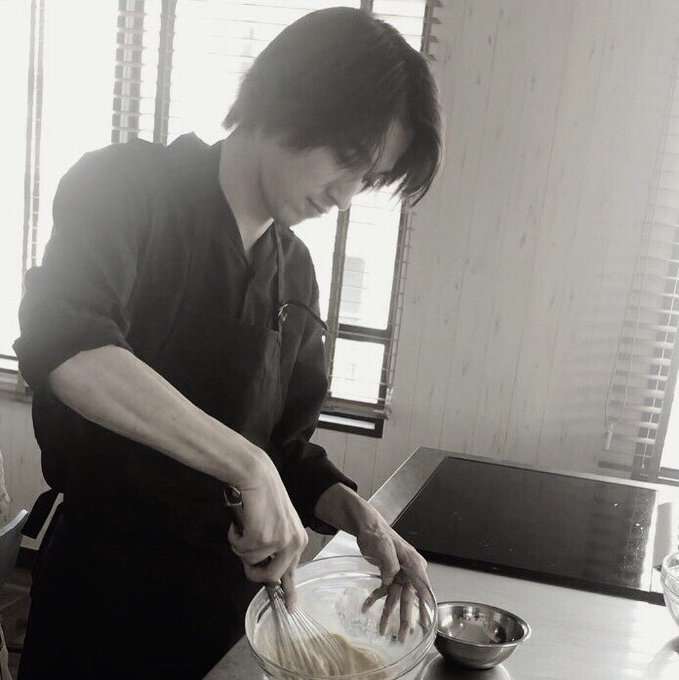 【フェチ】腕まくりしているイケメン【画像】