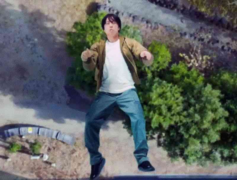 走り方が不恰好、ぎこちない格闘シーン…“刑事役”櫻井翔41歳の芝居がヤバい