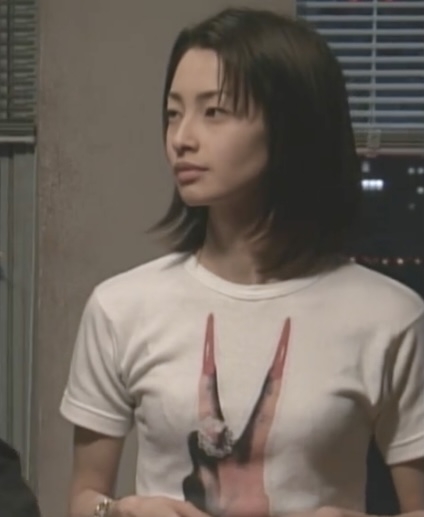 懐かしい感じがするメイクやファッション