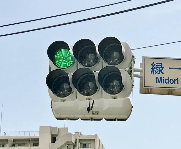 緑色の物の画像を貼るトピ