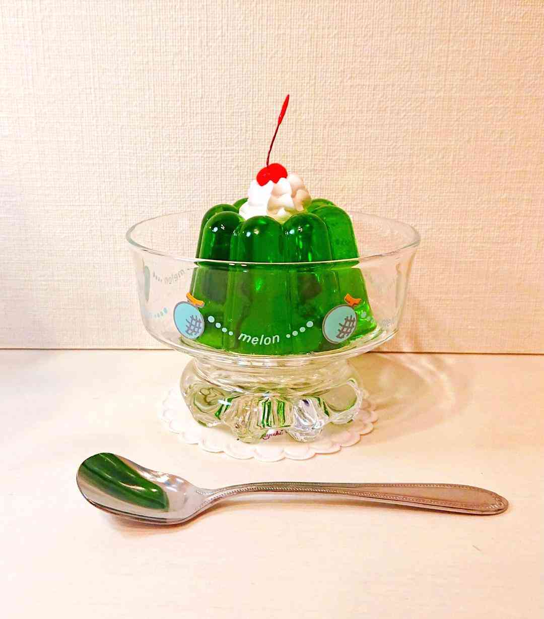 緑色の物の画像を貼るトピ