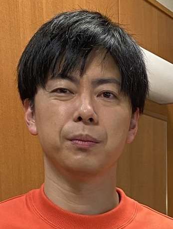 オズワルド伊藤、蛙亭イワクラ熱愛発覚で人気急降下か　劇場の大会でランキング大幅ダウン「ステージで男女のイチャつき見たくない」一部ファンからブーイング
