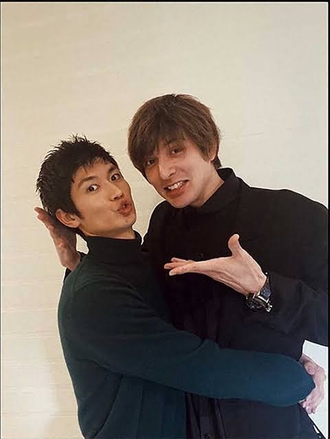 米倉涼子　金髪着物姿で城田優との2ショット公開　「美男美女すぎるお二人」「とても美しいです」の声
