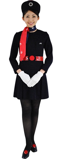 SNSで賛否両論のAirJapan制服、デザインのこだわりは「日本らしさ」