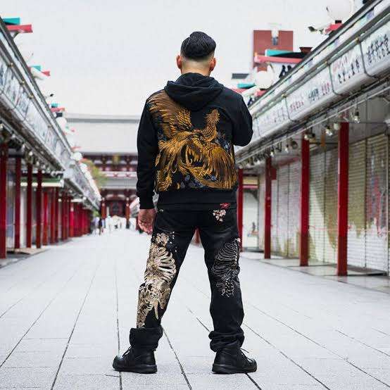 SNSで賛否両論のAirJapan制服、デザインのこだわりは「日本らしさ」