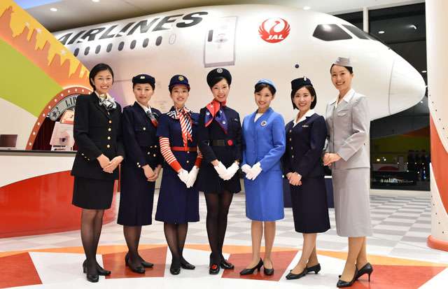 SNSで賛否両論のAirJapan制服、デザインのこだわりは「日本らしさ」